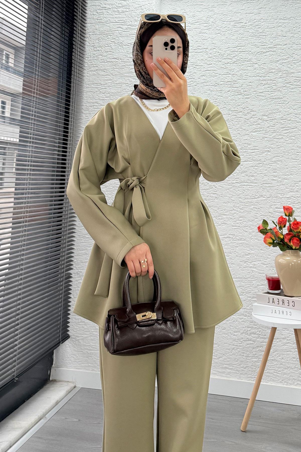 Kruvaze Yaka Pensli Tasarım Scuba Takım - Yeşil