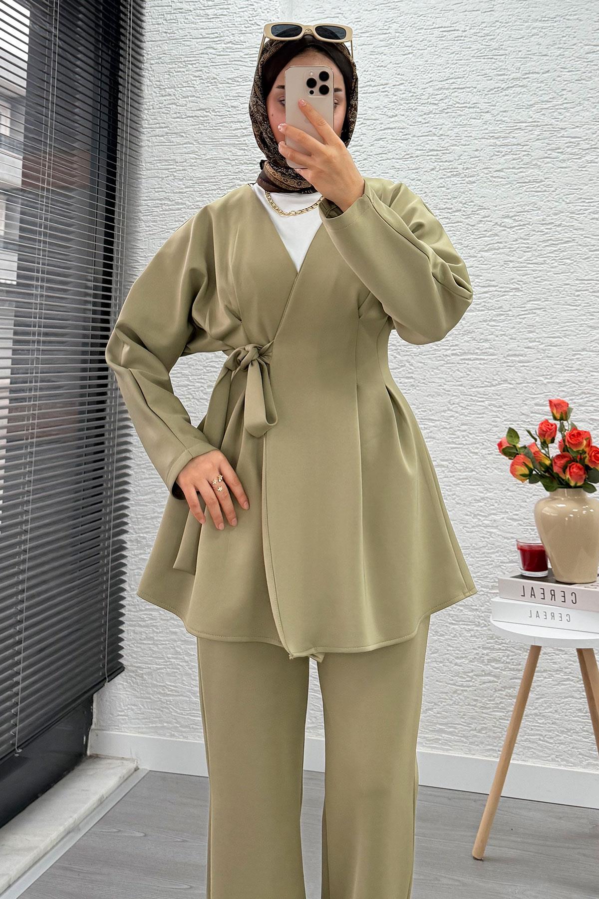 Kruvaze Yaka Pensli Tasarım Scuba Takım - Yeşil