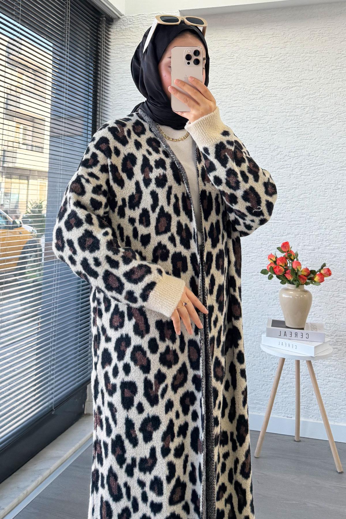 Leopar Desenli Kadın Hırka - Leopar