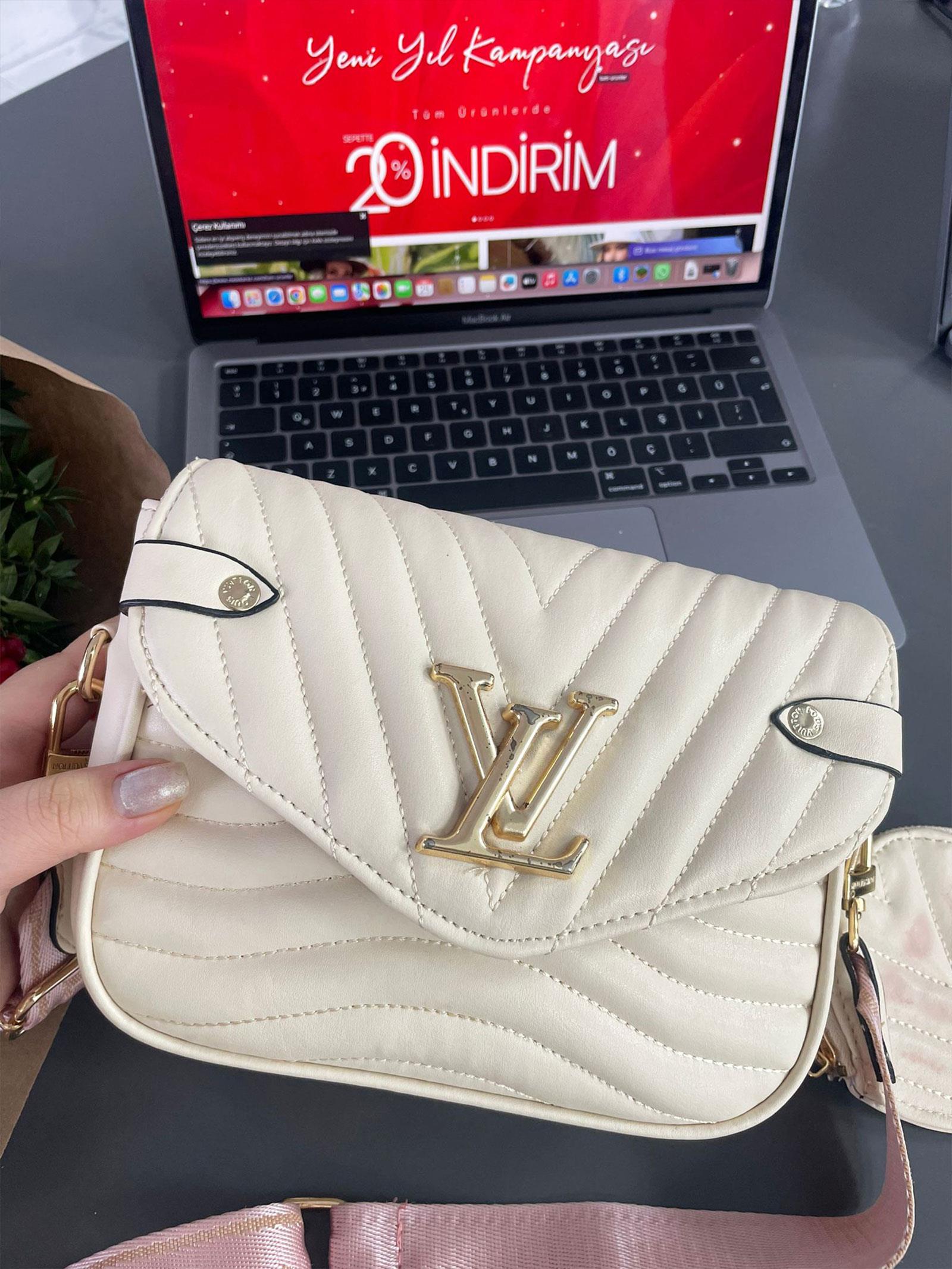 Louis V.uitton Muadil Çanta