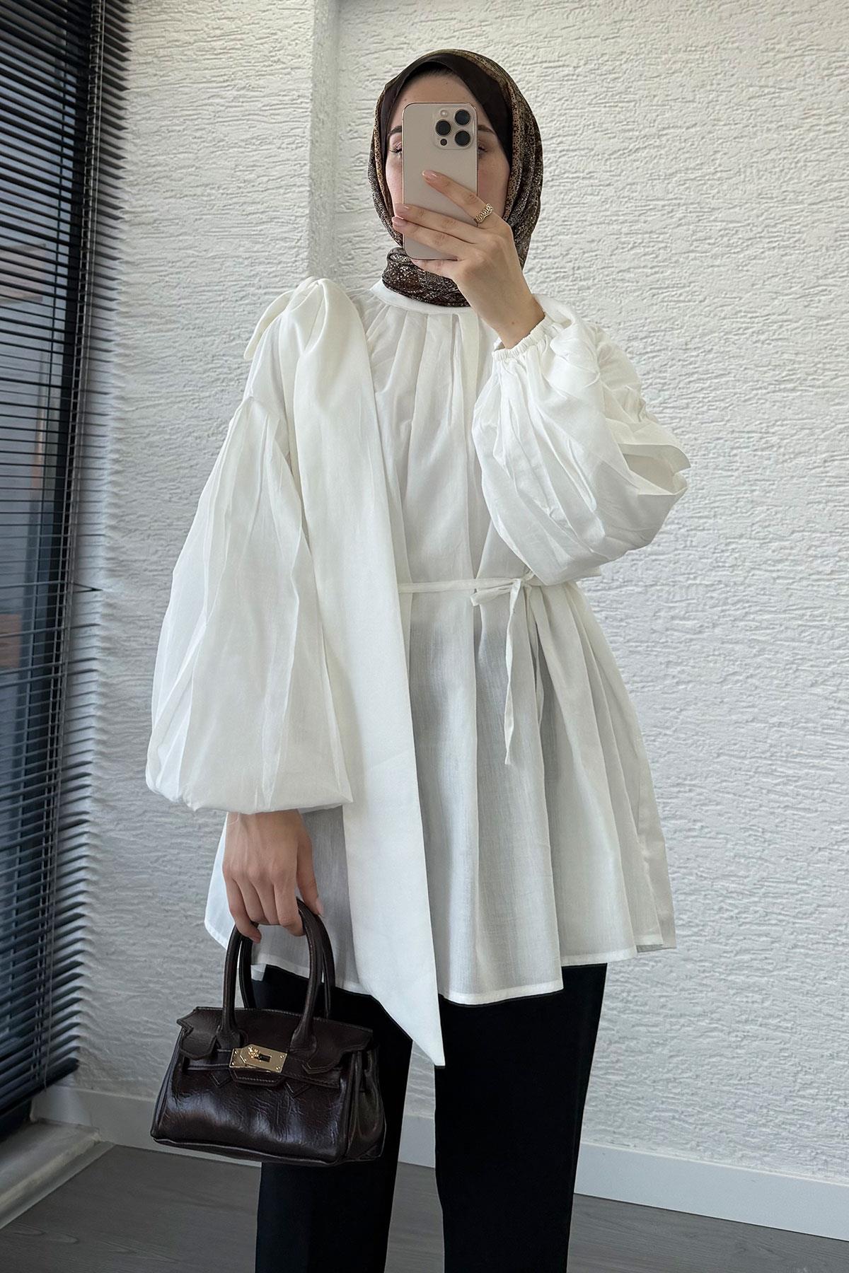 Omuzdan Bağlamalı Pileli Vual Tunik – Beyaz