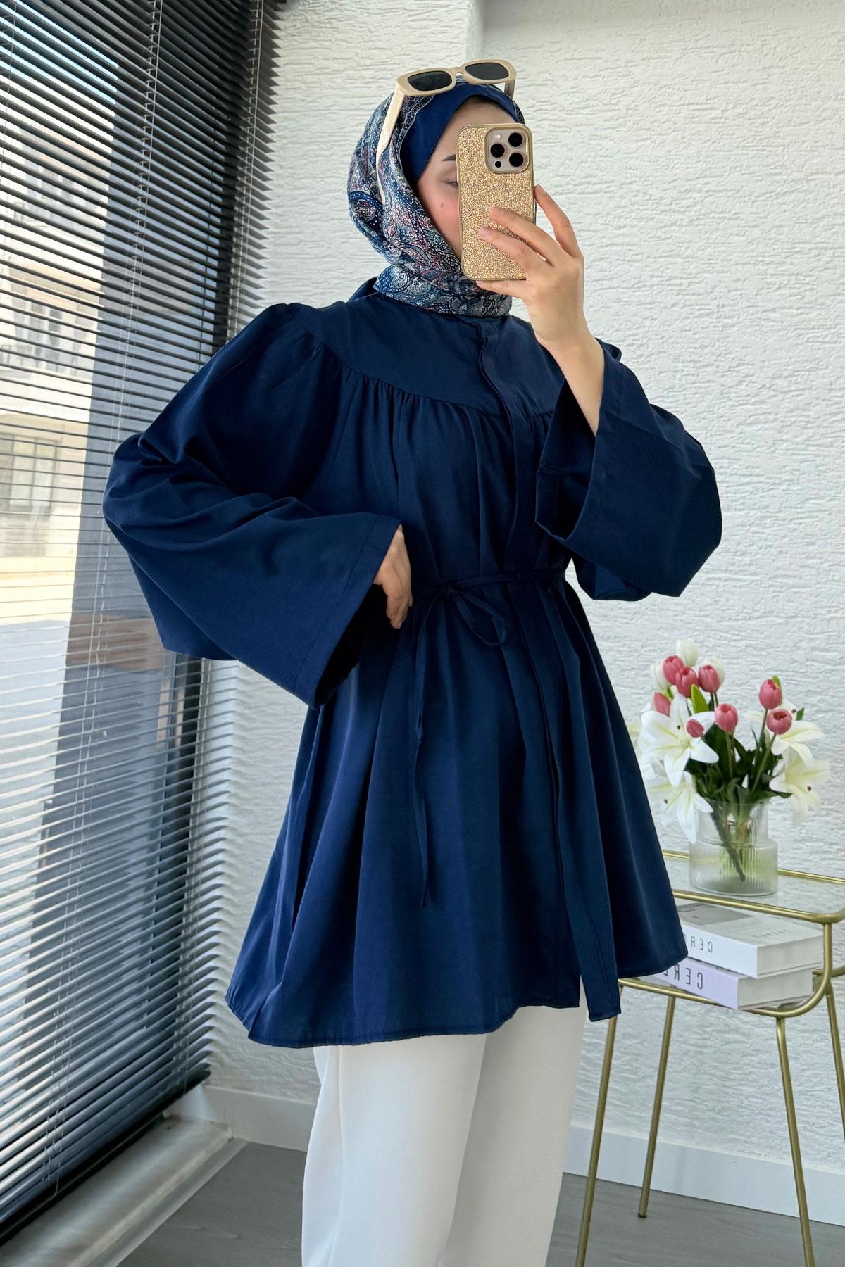 Ön Arka Büzgü Detaylı Volan Kol Poplin Tunik – Lacivert