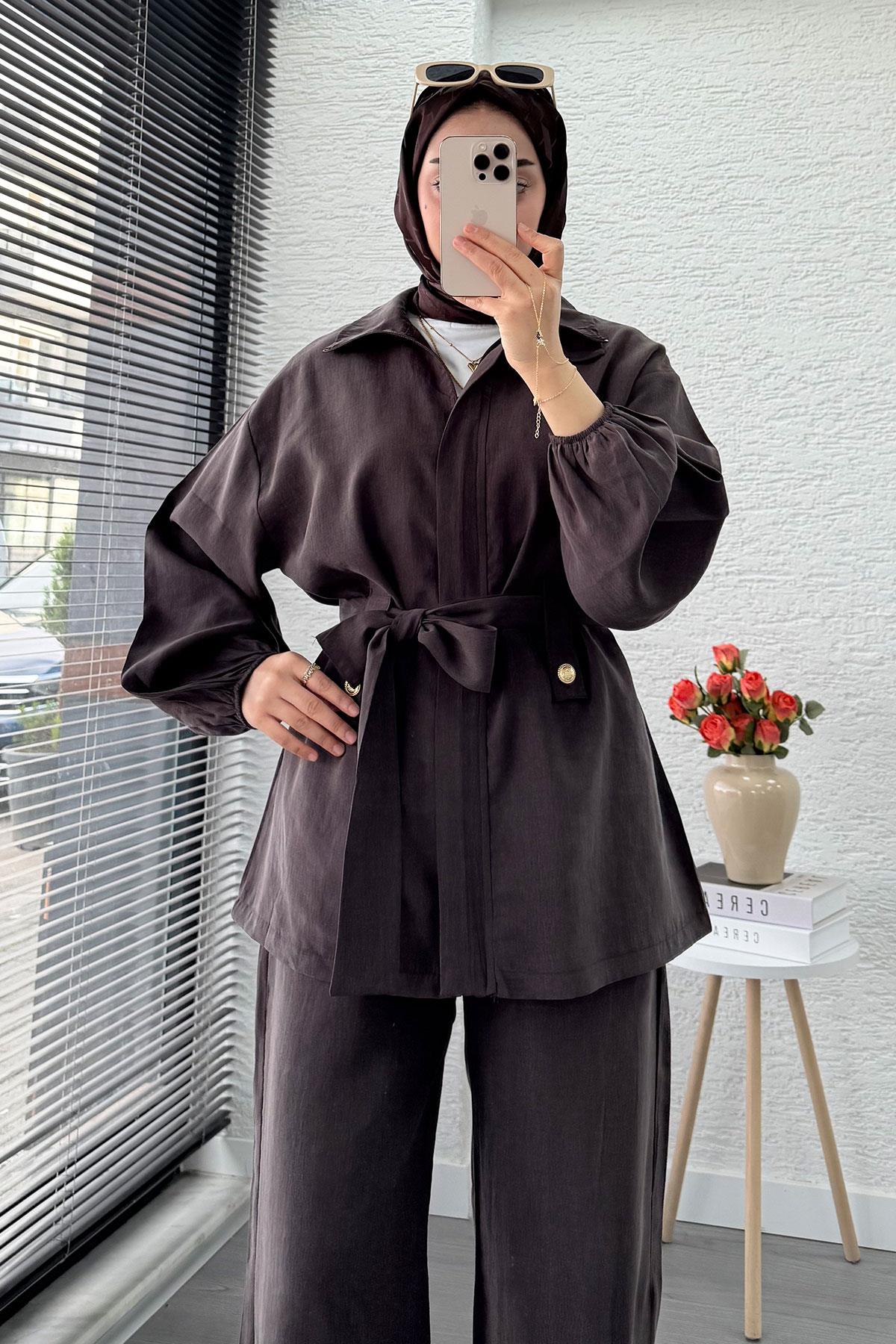 Önden Fermuarlı Hakim Yaka Kadın İkili Takım - Kahverengi