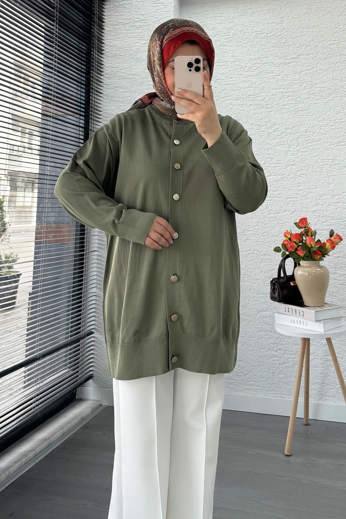 Önü Boydan Düğmeli Merserize Kadın Tunik – Haki