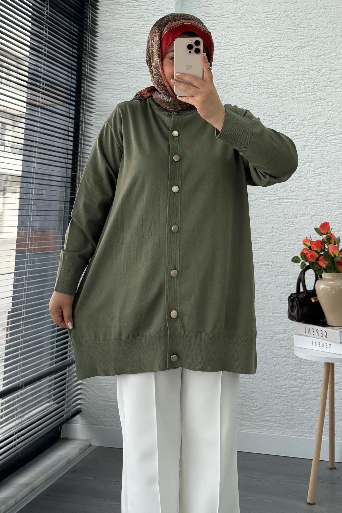 Önü Boydan Düğmeli Merserize Kadın Tunik – Haki