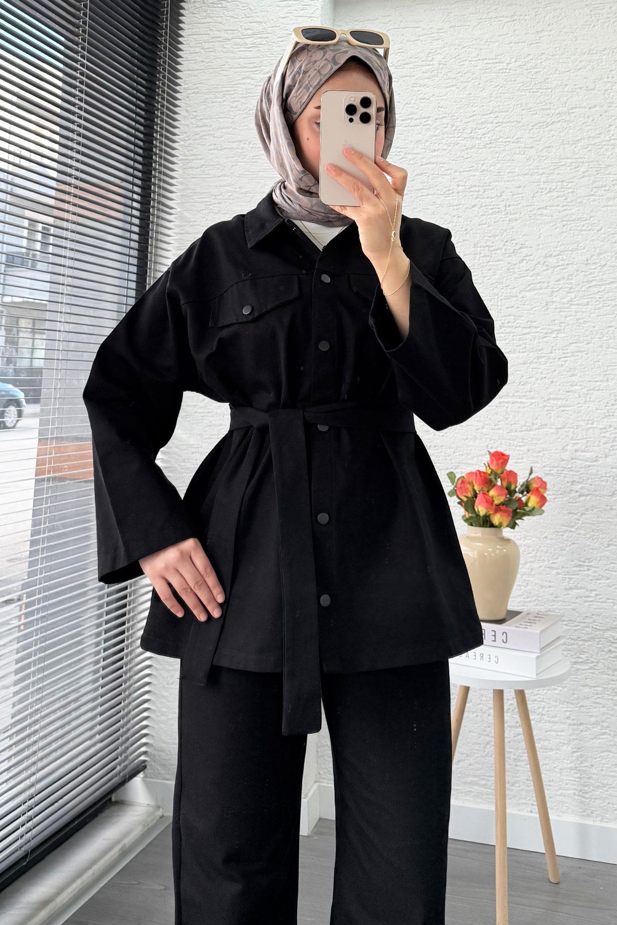 Önü Tam Düğmeli Gabardin İkili Takım – Siyah