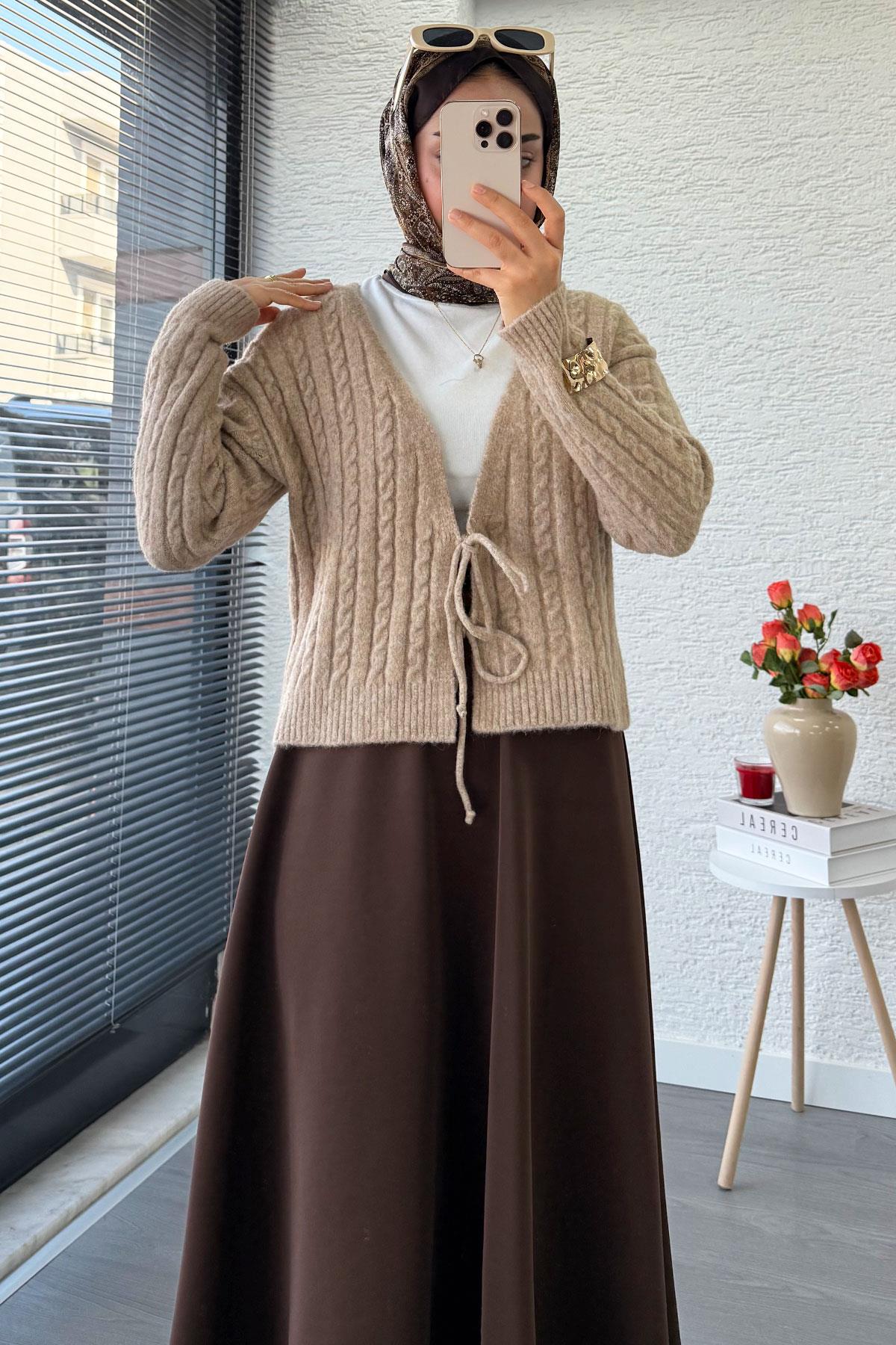 Örgü Desenli Önden Bağlamalı Kısa Triko Kimono – Vizon