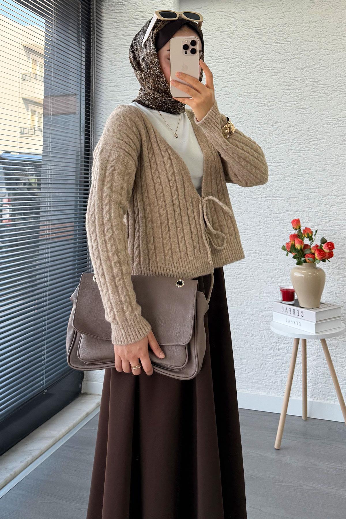 Örgü Desenli Önden Bağlamalı Kısa Triko Kimono – Vizon