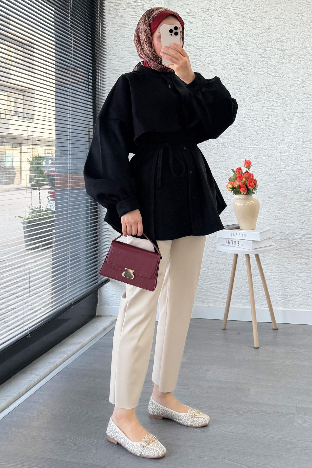 Pelerin Detaylı Önden Düğmeli Kaşe Gömlek – Siyah