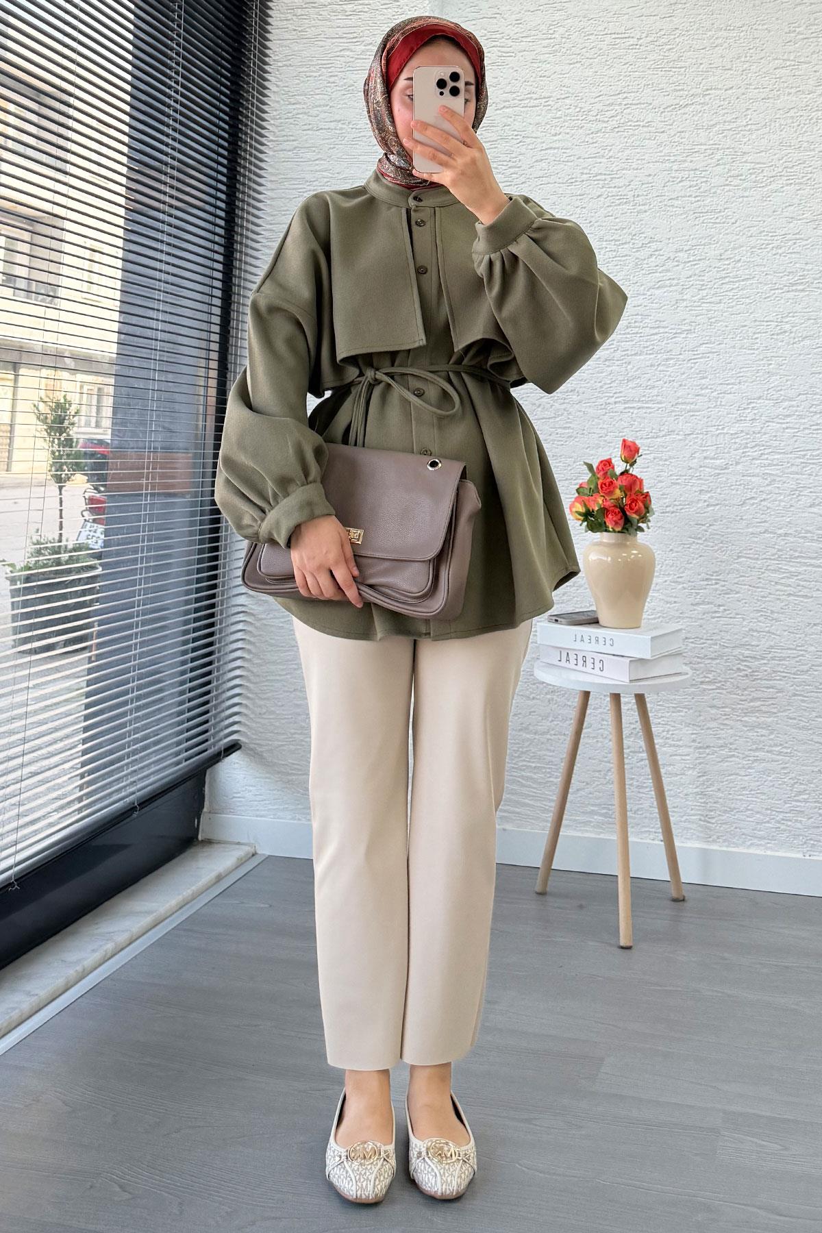 Pelerin Detaylı Önden Düğmeli Kaşe Gömlek – Haki