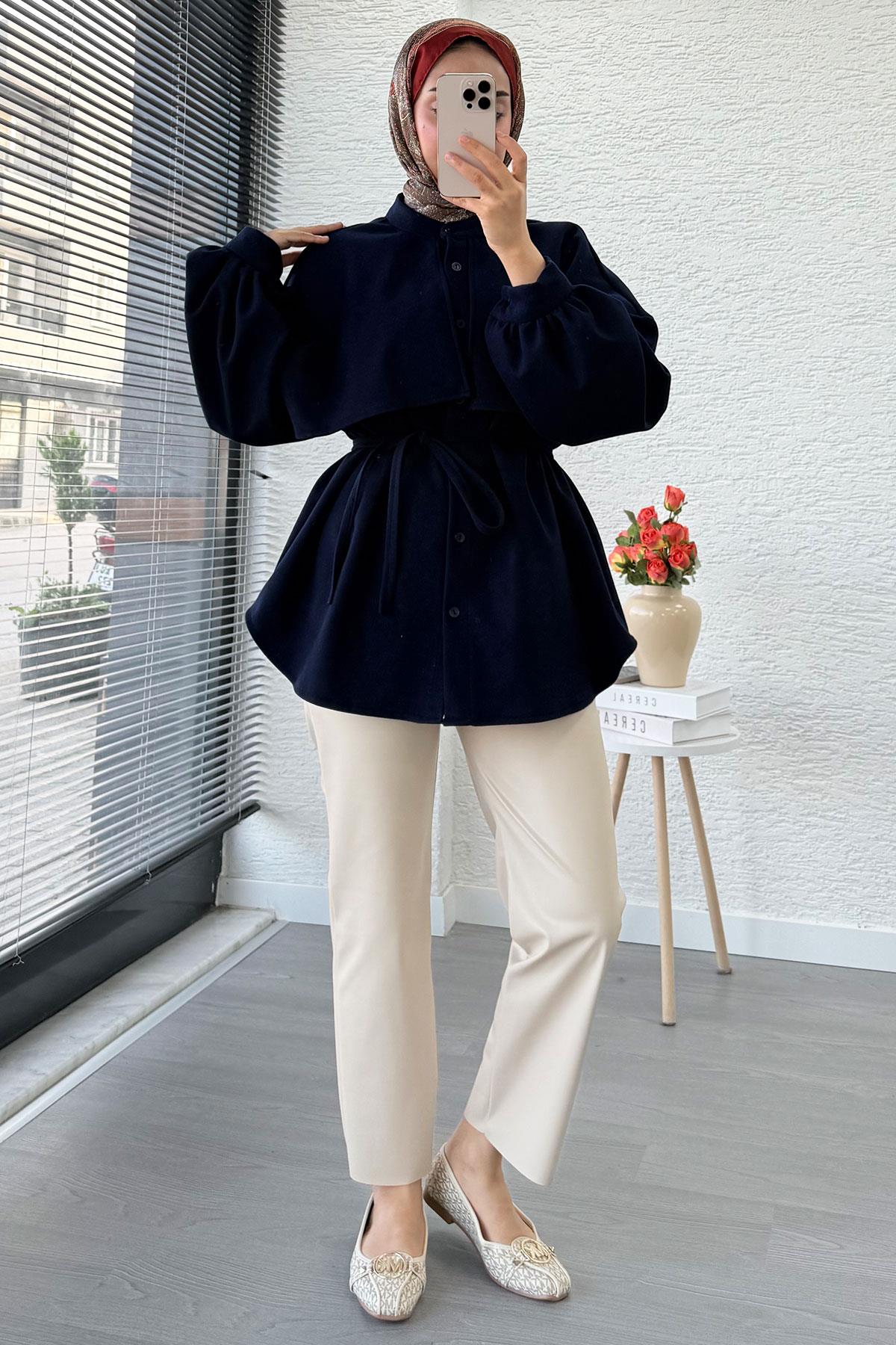 Pelerin Detaylı Önden Düğmeli Kaşe Gömlek – Lacivert