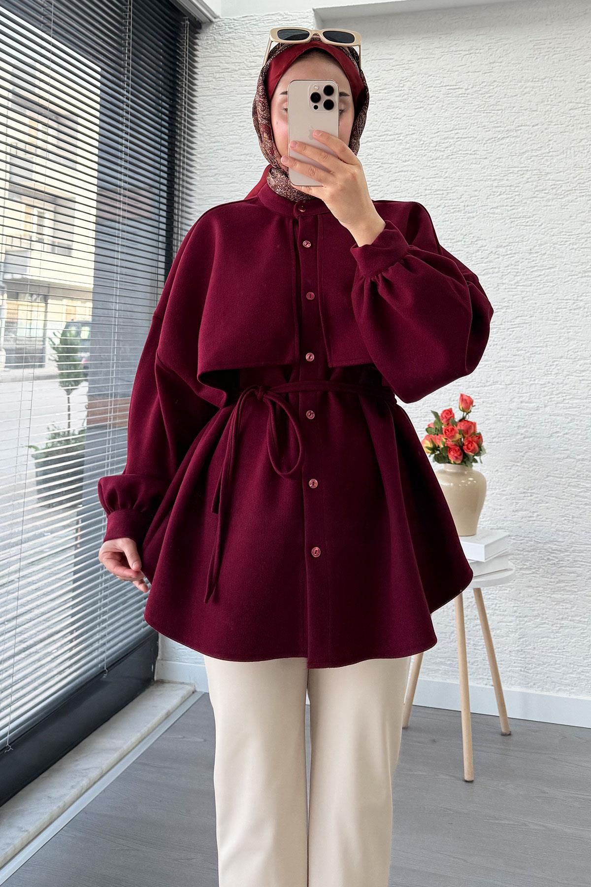 Pelerin Detaylı Önden Düğmeli Kaşe Gömlek – Bordo