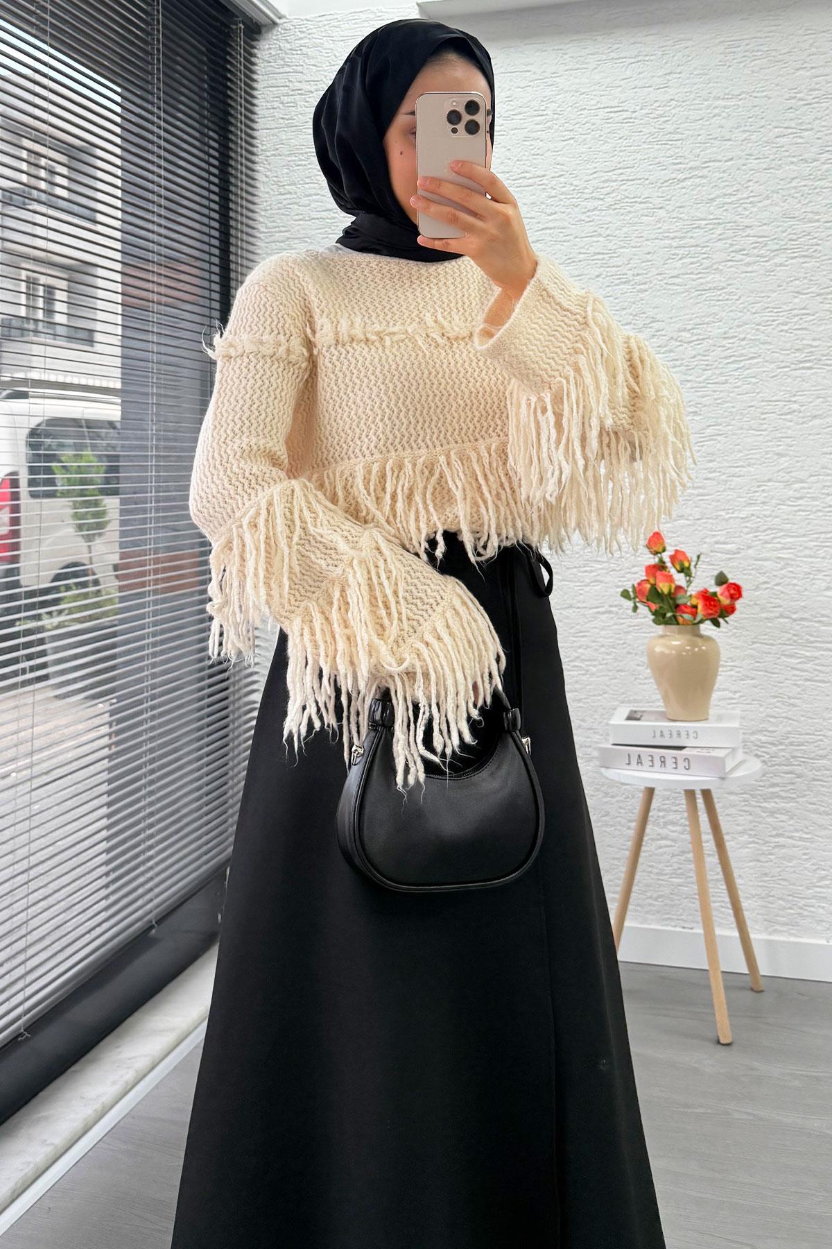 Pelerin Detaylı Yandan Bağlamalı Kloş Scuba Etek – Siyah