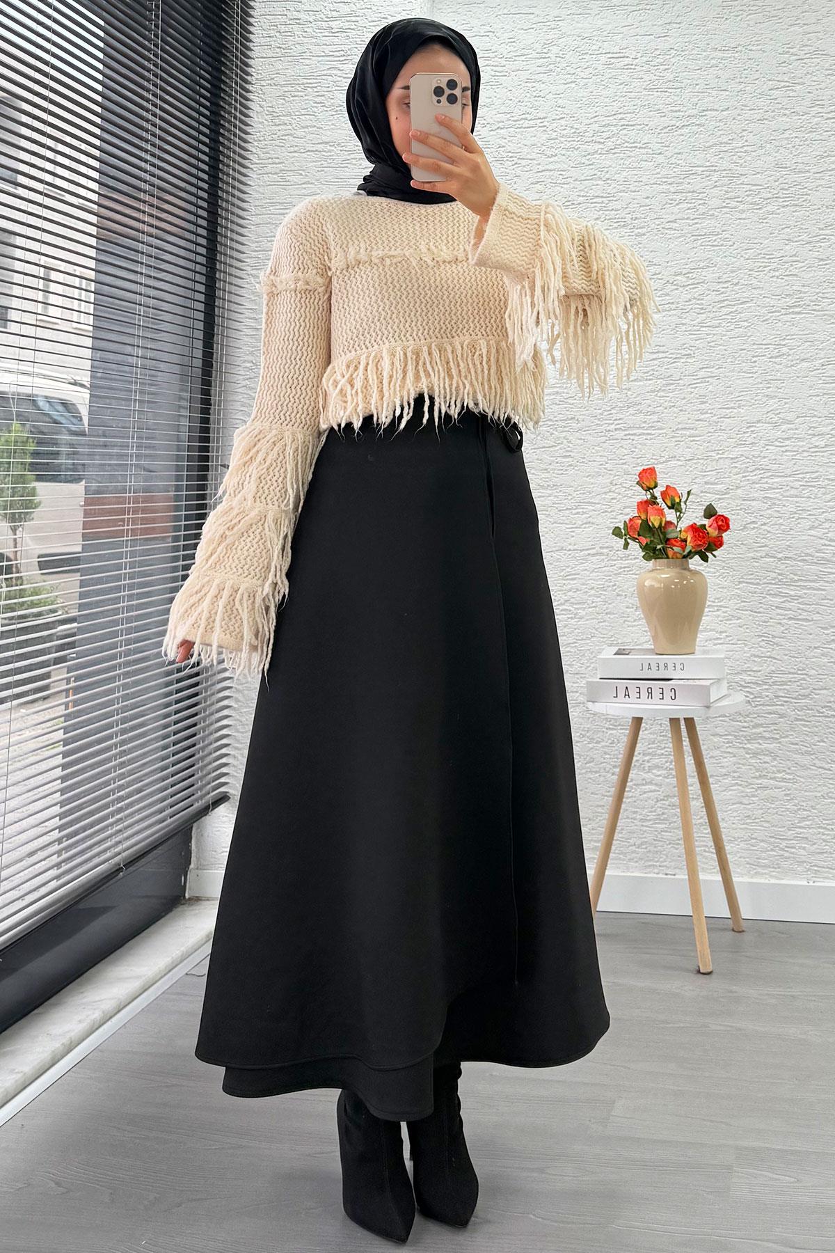 Pelerin Detaylı Yandan Bağlamalı Kloş Scuba Etek – Siyah