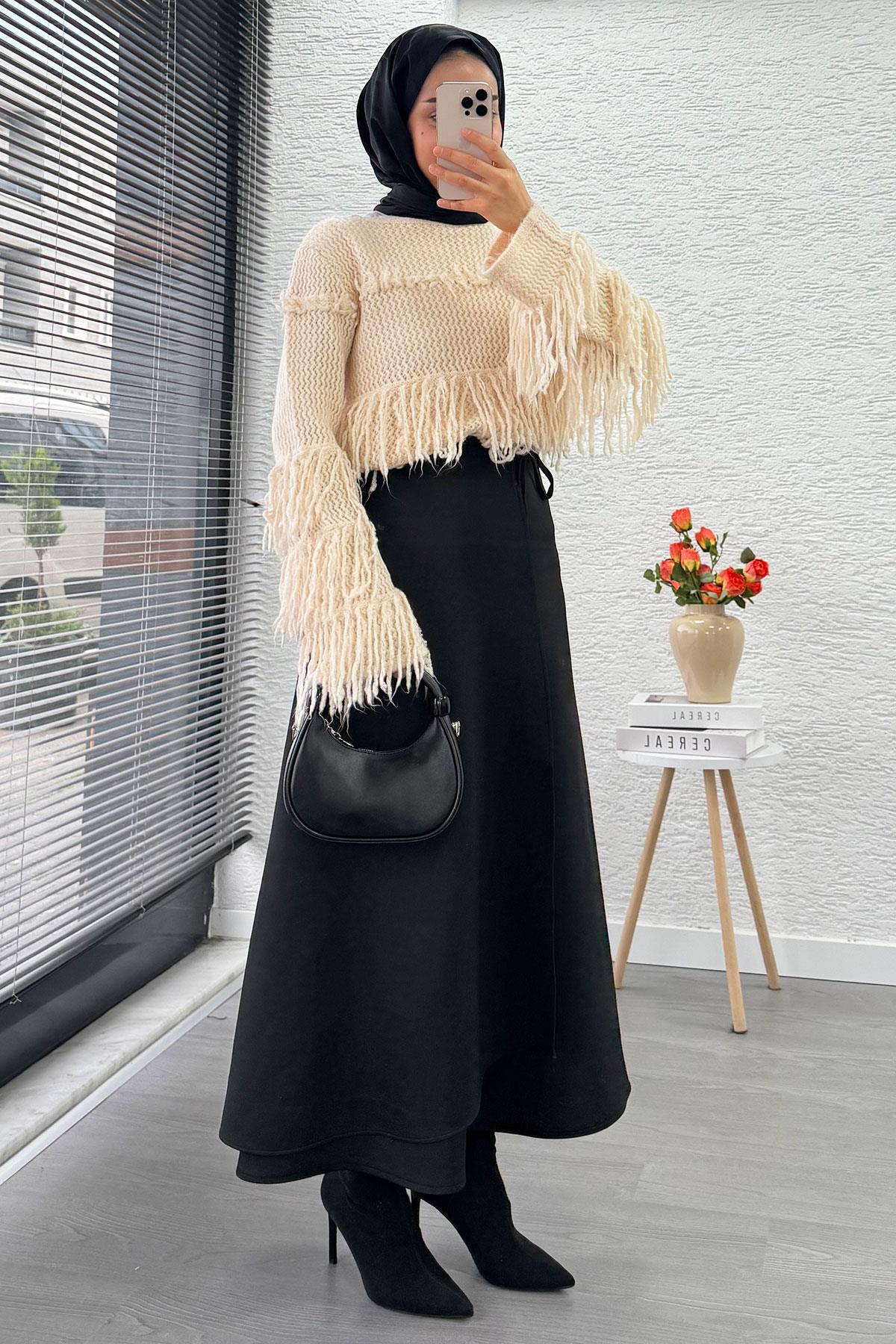 Pelerin Detaylı Yandan Bağlamalı Kloş Scuba Etek – Siyah