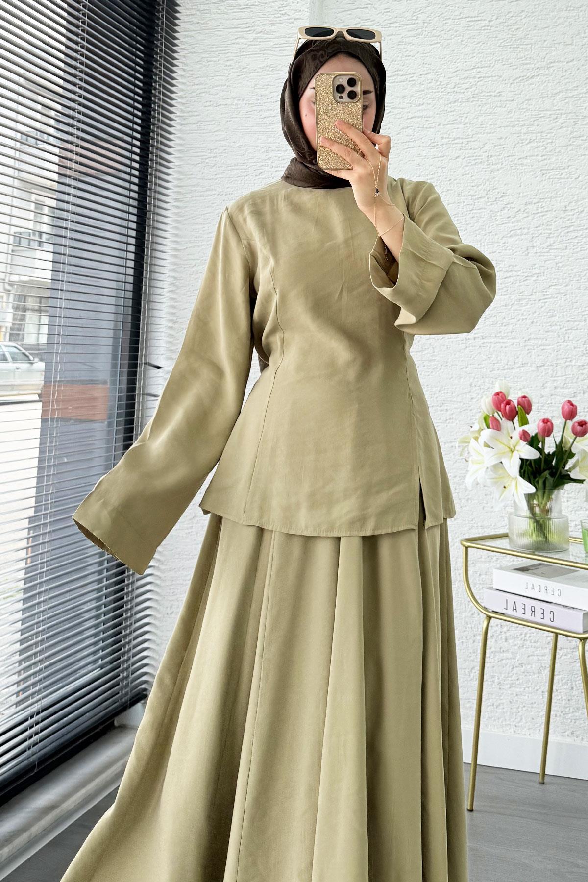 Pinterest Soft Line Yırtmaç Detaylı Etek Takım - Çağla Yeşili