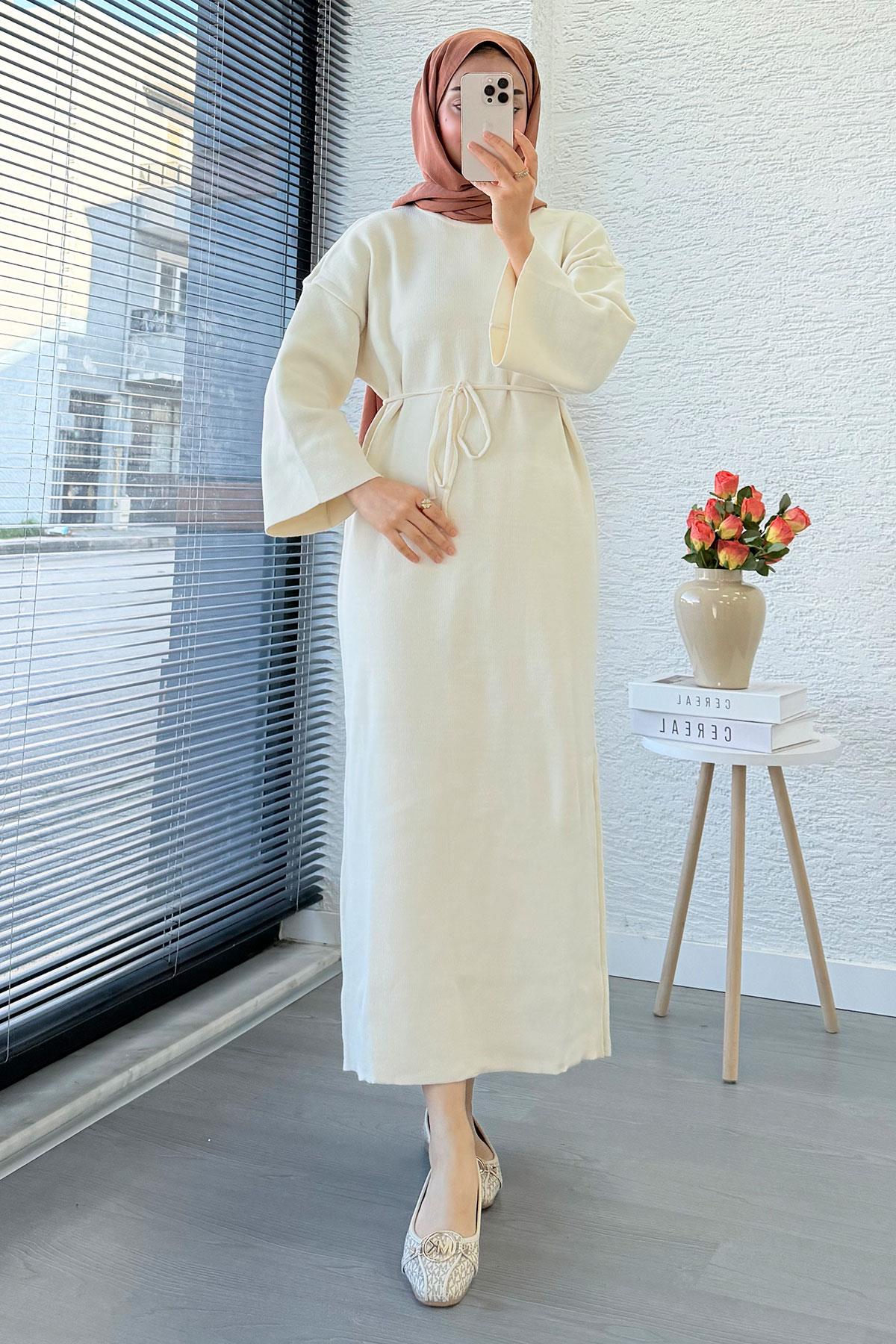 Premium Amore Çelik Örme Kuşaklı Triko Elbise - Krem