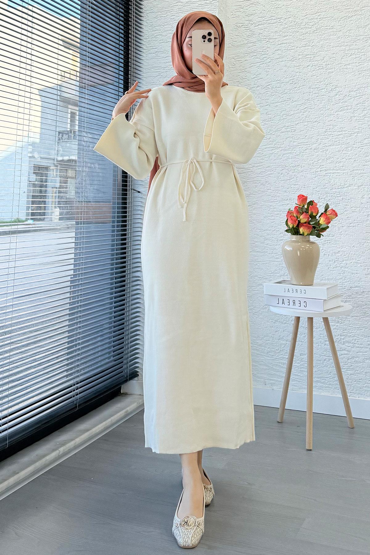 Premium Amore Çelik Örme Kuşaklı Triko Elbise - Krem