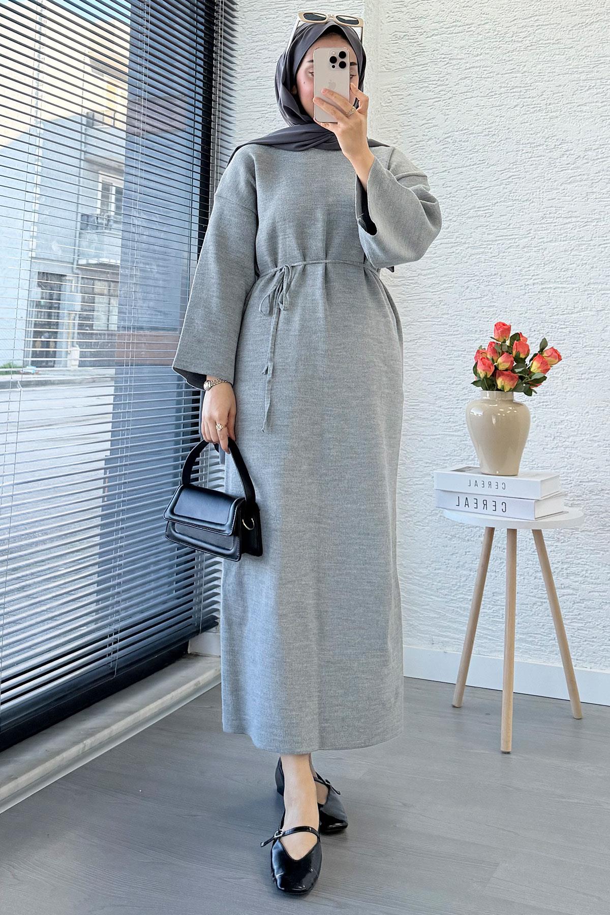 Premium Amore Çelik Örme Kuşaklı Triko Elbise - Gri