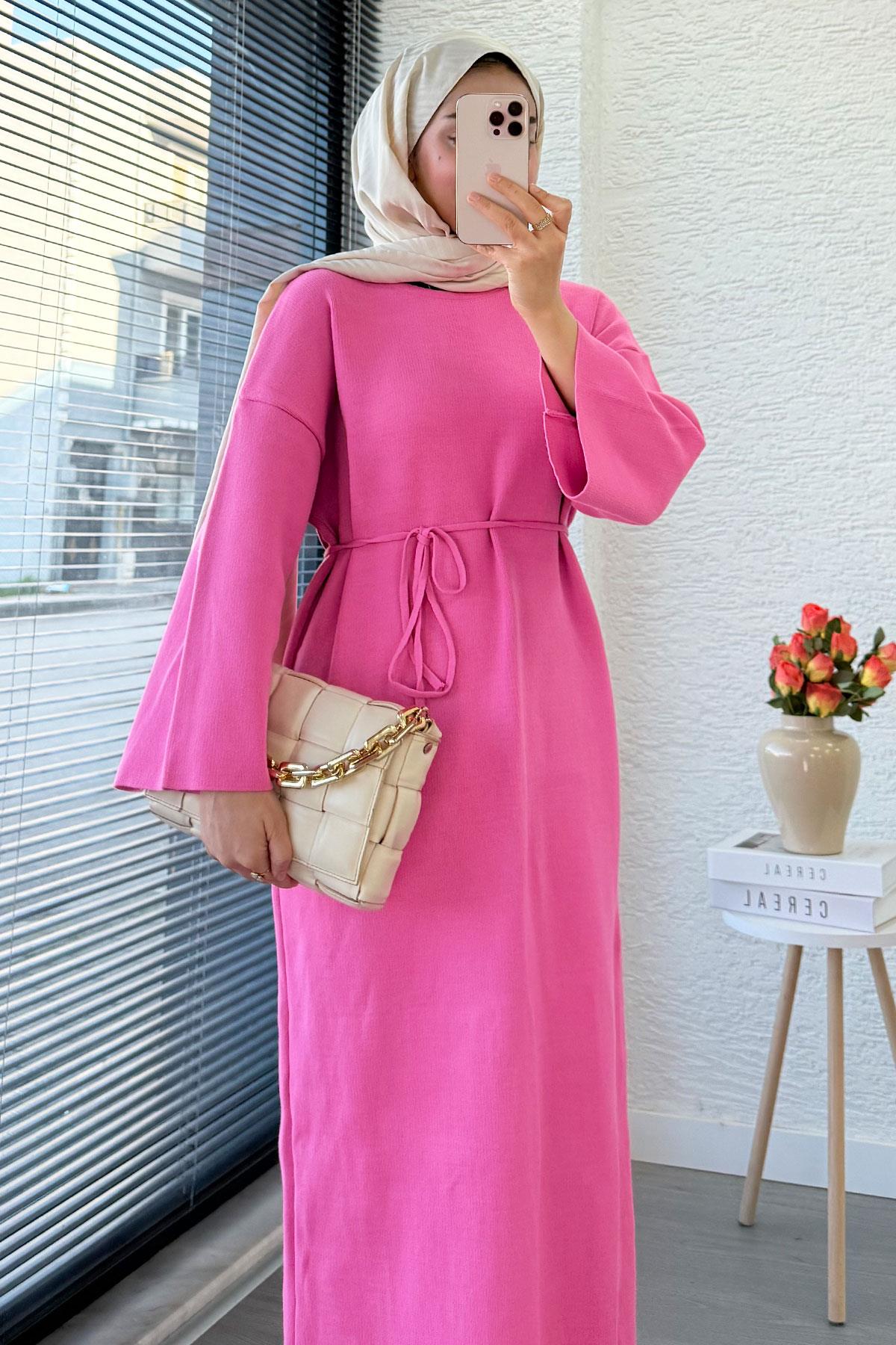 Premium Amore Çelik Örme Kuşaklı Triko Elbise - Pembe