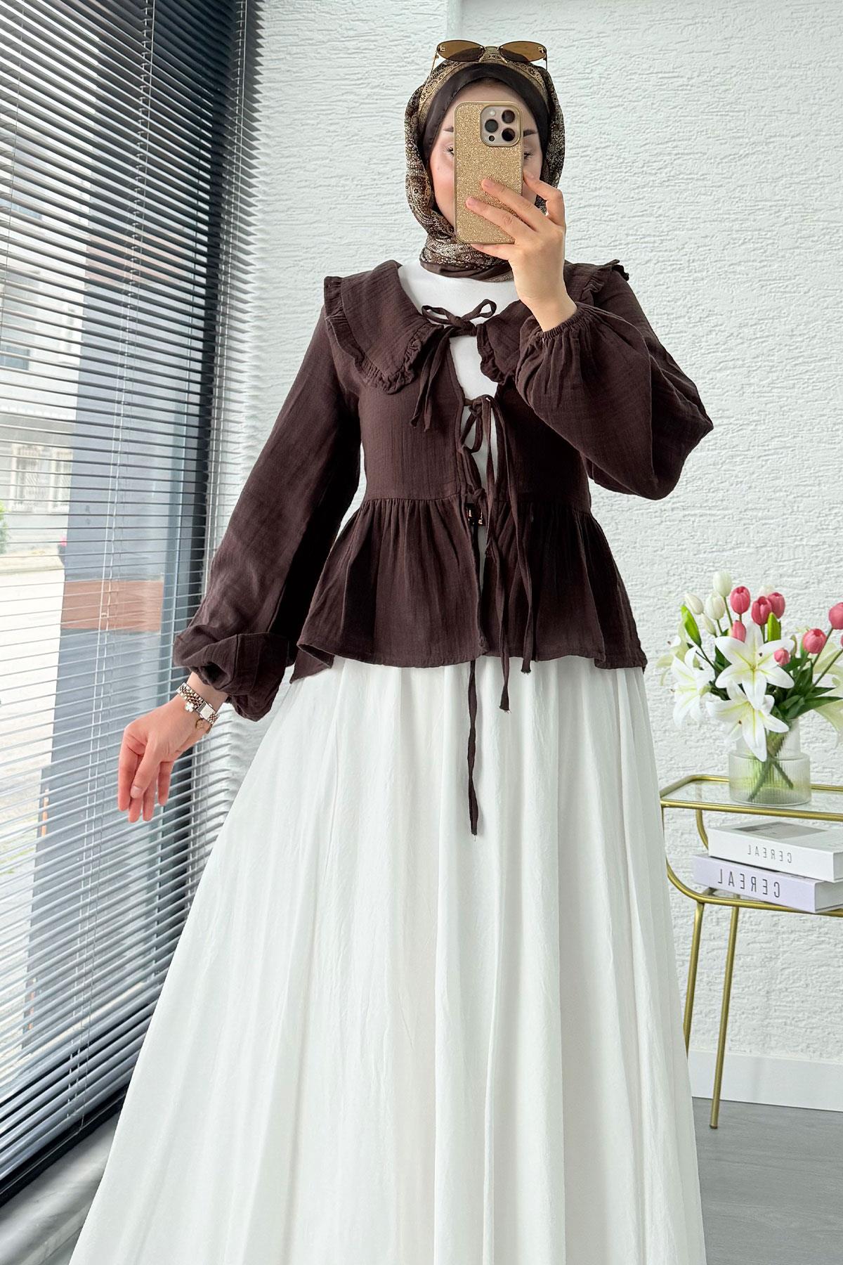 Premium Bebe Yaka Anvelop Müslin Bluz – Kahverengi