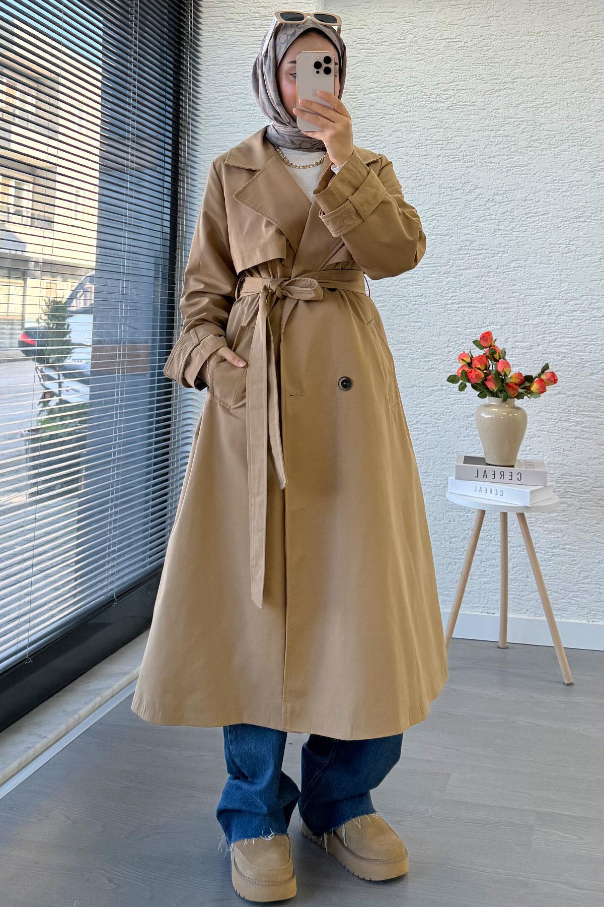 Premium Dört Düğmeli Oversize Kadın Trençkot - Camel