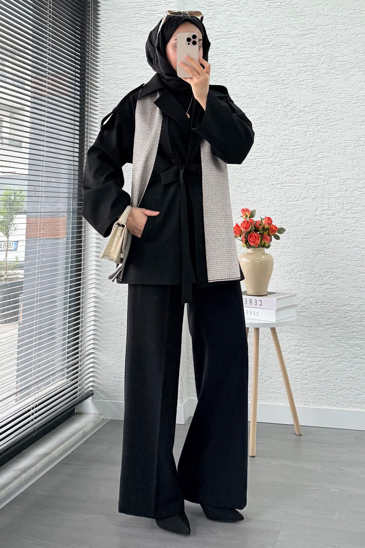 Premium Fular Detaylı Kadın Kısa Trençkot – Siyah