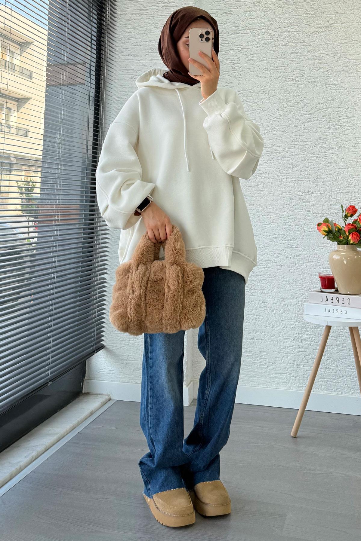 Premium Kolu Pilise Detaylı Oversize Kadın Sweat – Beyaz