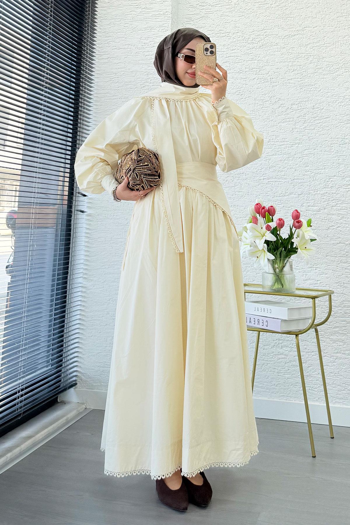Premium MNK Model Poplin Etekli Takım – Krem