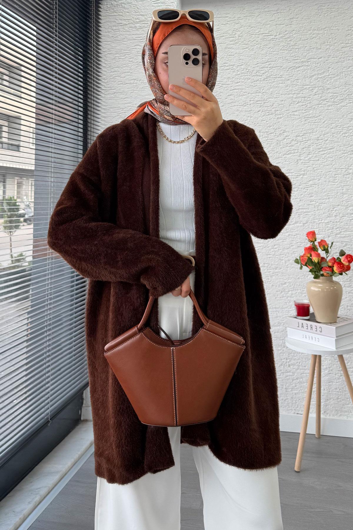 Premium Önü Katlı Yumoş Kadın Hırka – Kahverengi