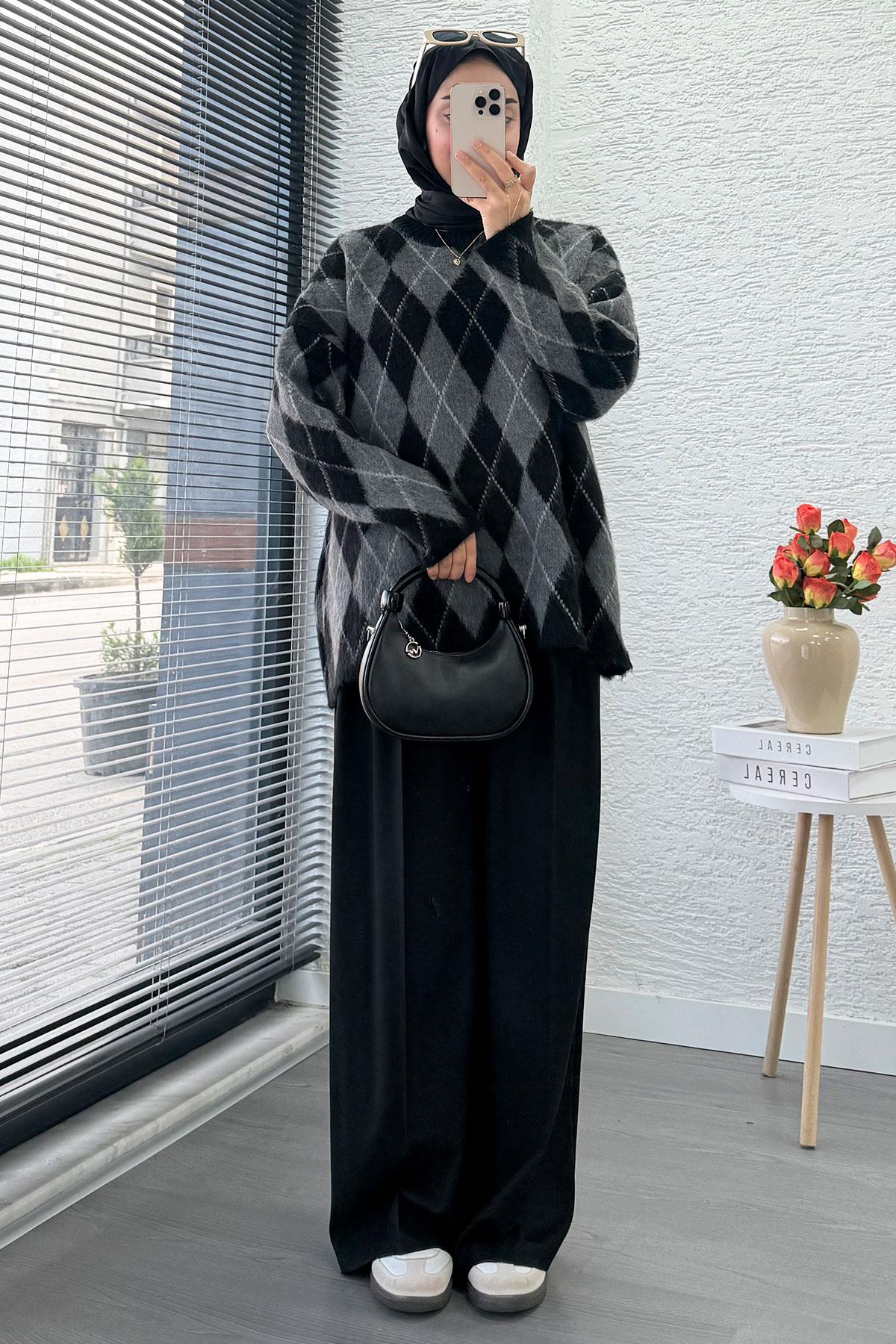 Premium Oversize Baklava Desen Kadın Triko Kazak – Siyah