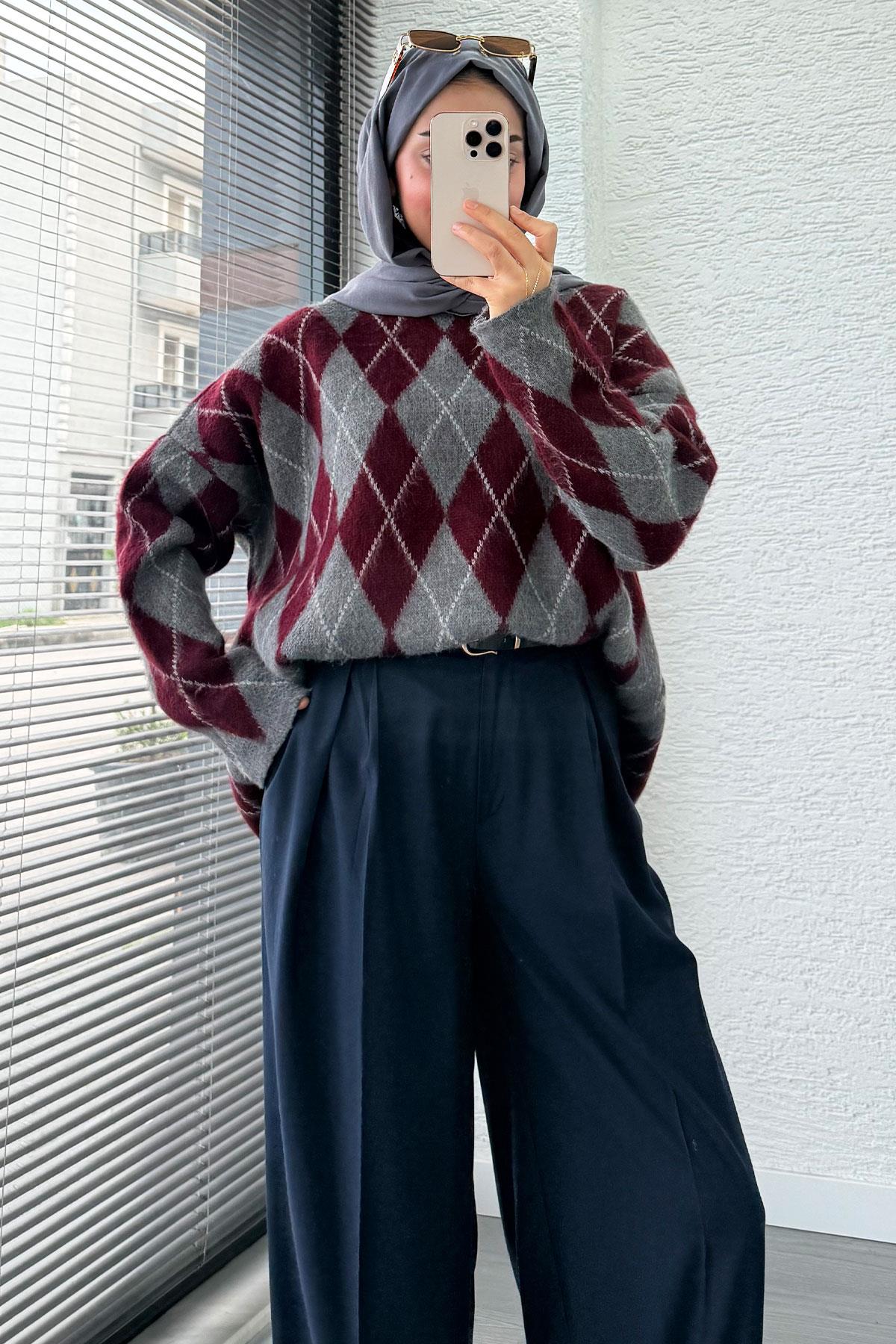 Premium Oversize Baklava Desen Kadın Triko Kazak – Bordo