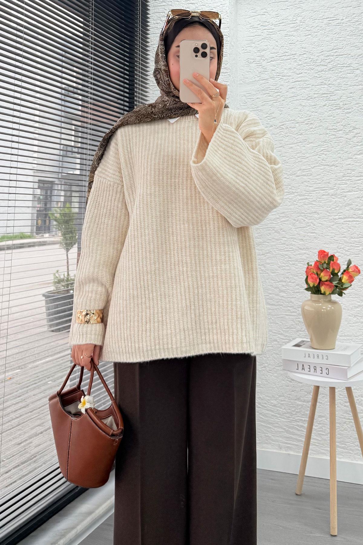 Premium Oversize Basic Kadın Triko Kazak – Krem