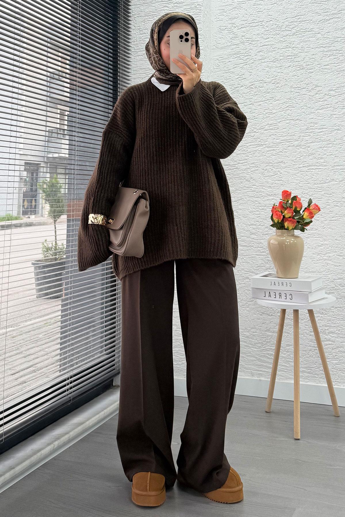 Premium Oversize Basic Kadın Triko Kazak – Kahverengi