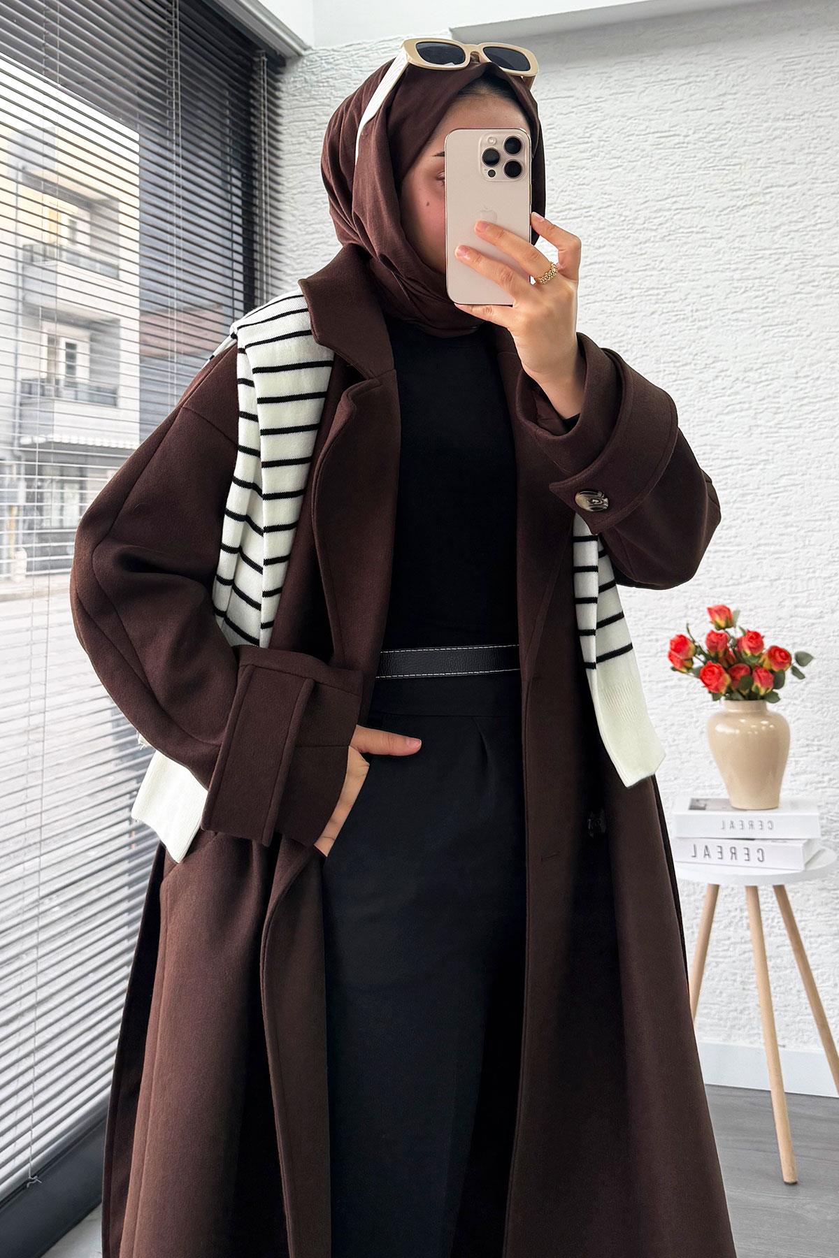 Premium Oversize Dört Düğmeli Kaşe Kaban – Acı Kahve