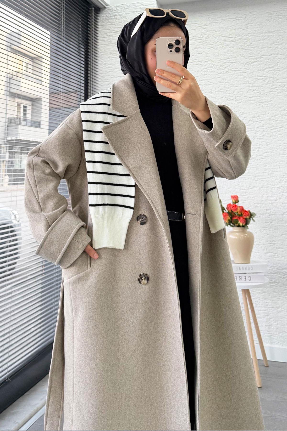 Premium Oversize Dört Düğmeli Kaşe Kaban – Taş