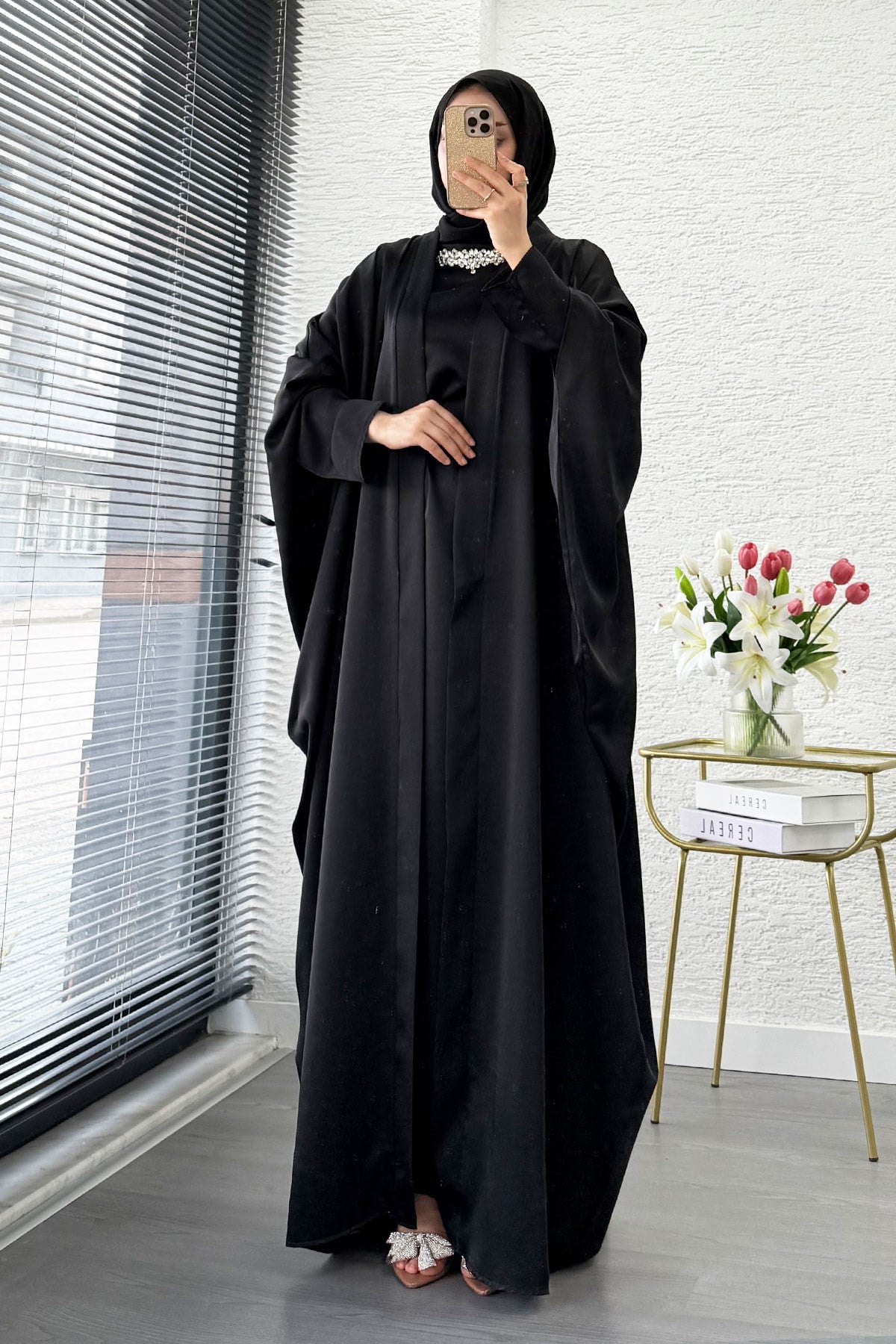 Premium Taş İşlemeli Kum Saten Abaya Takım - Siyah