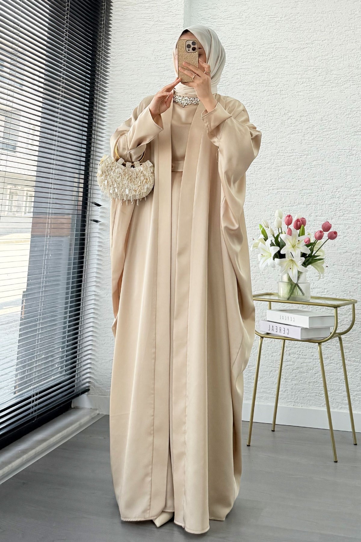 Premium Taş İşlemeli Kum Saten Abaya Takım - Bej