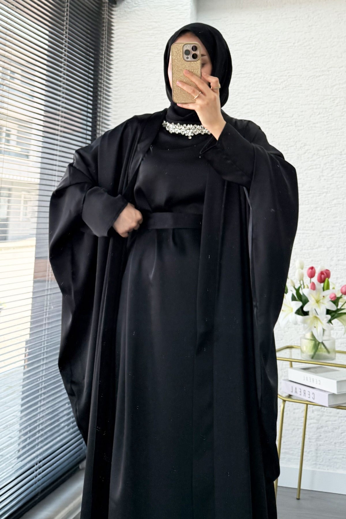 Premium Taş İşlemeli Kum Saten Abaya Takım - Siyah