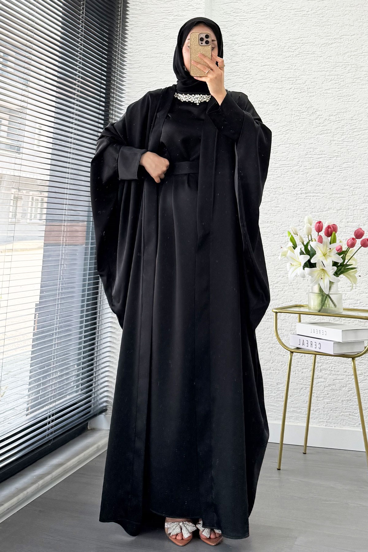 Premium Taş İşlemeli Kum Saten Abaya Takım - Siyah