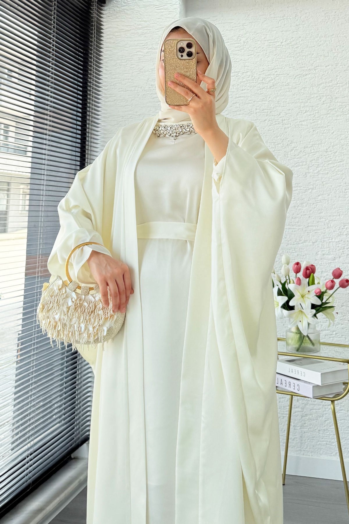 Premium Taş İşlemeli Kum Saten Abaya Takım - Ekru