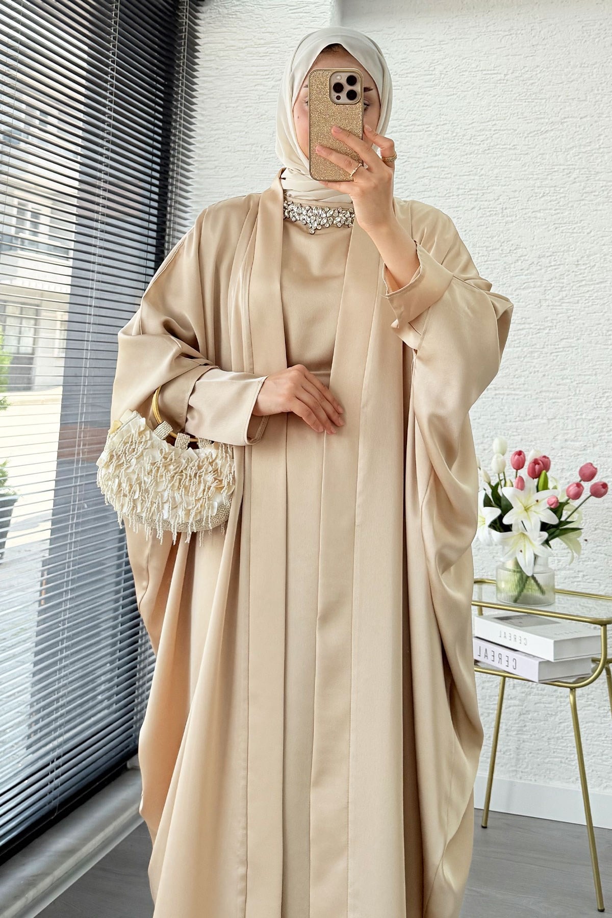 Premium Taş İşlemeli Kum Saten Abaya Takım - Bej