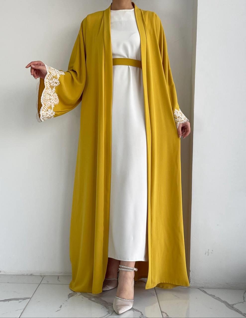 Sarı Elif Abaya