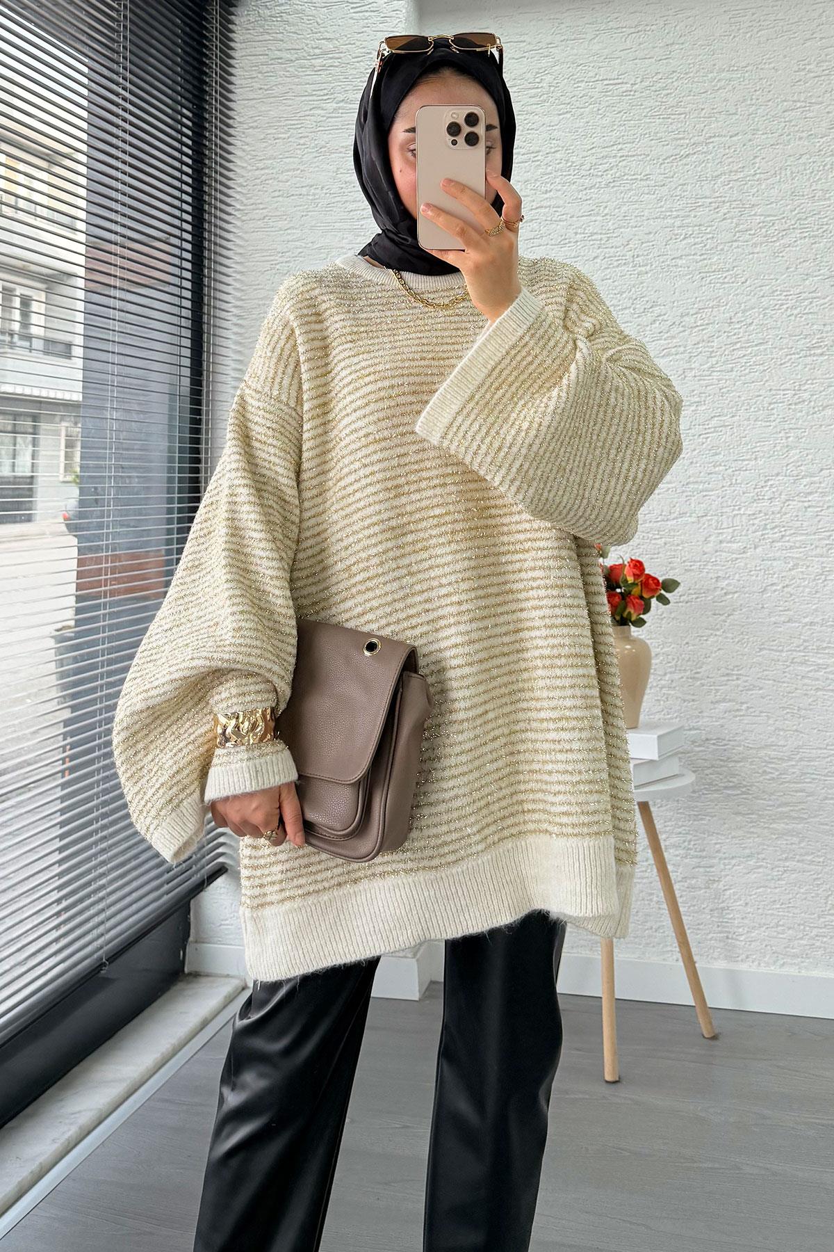 Sim Geçişli Oversize Kadın Triko Kazak – Ekru