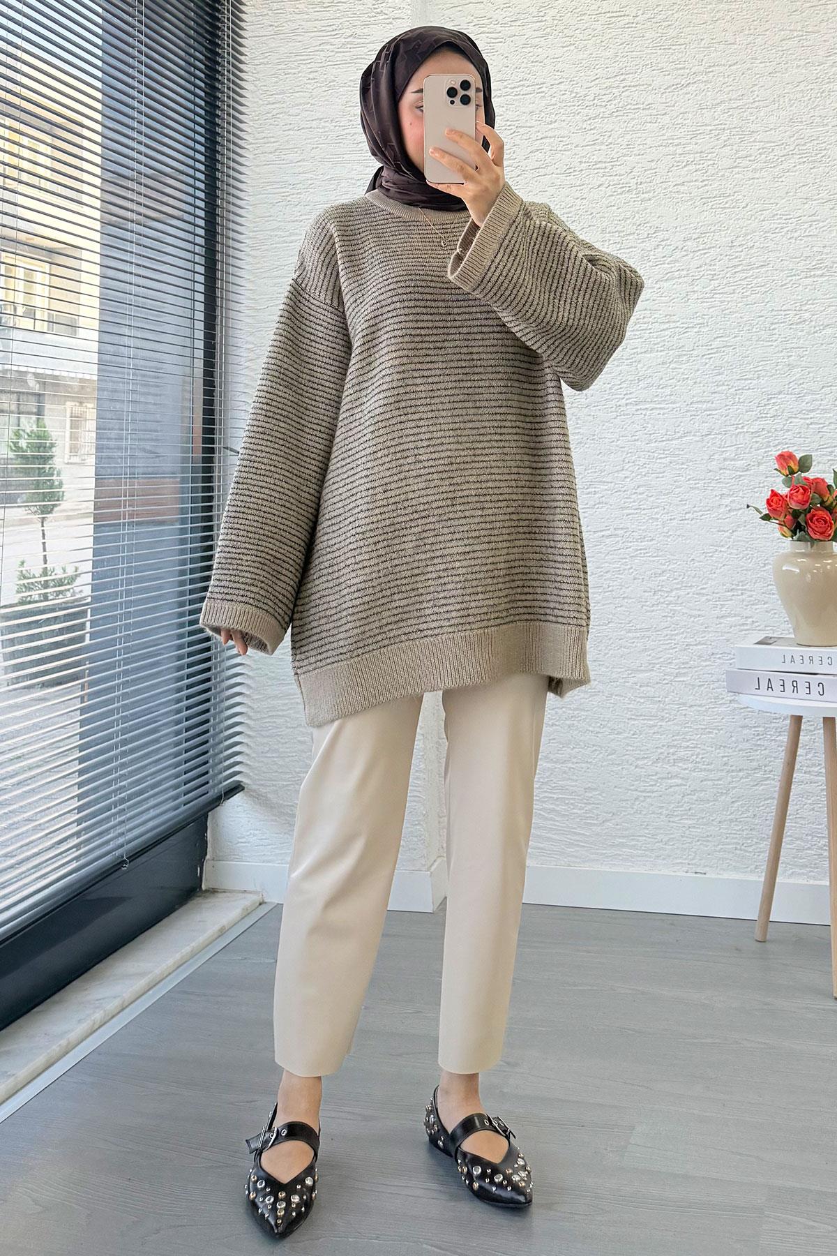 Sim Geçişli Oversize Kadın Triko Kazak – Vizon