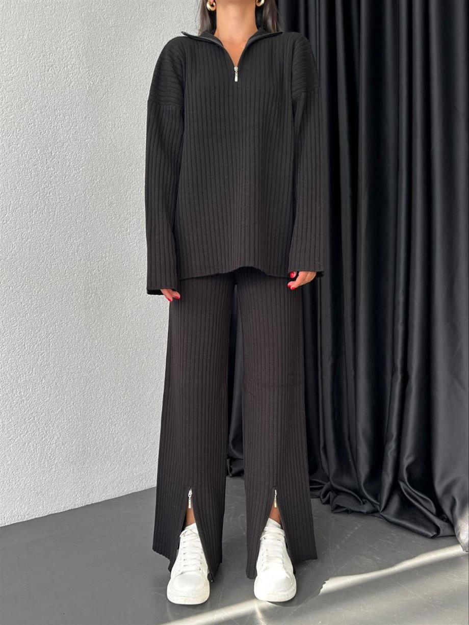 Siyah Azra Triko Takım 