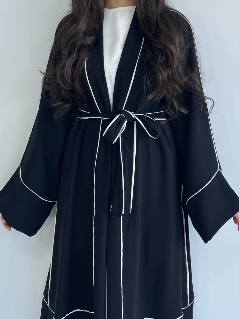 Siyah Biyeli Abaya