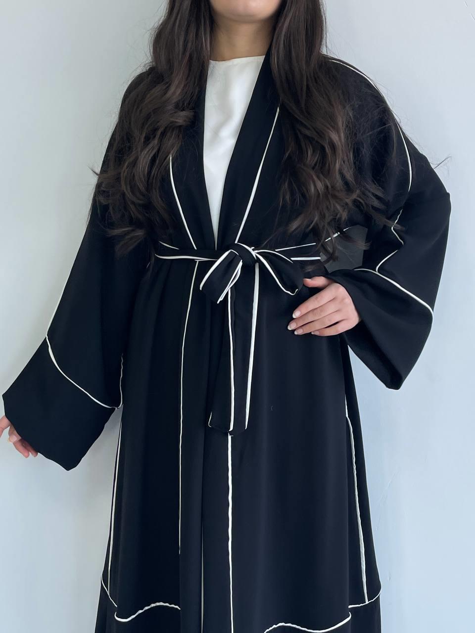 Siyah Biyeli Abaya