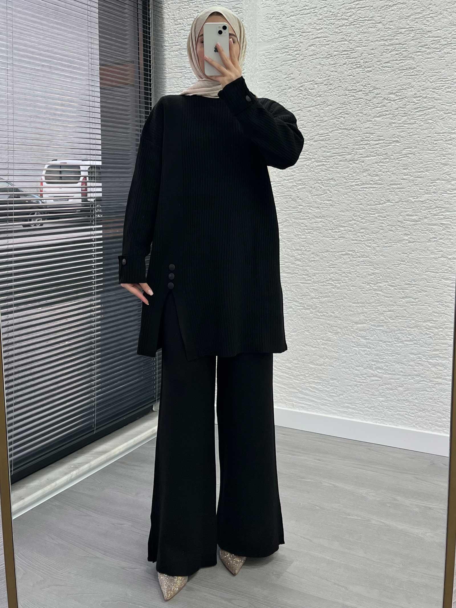 Siyah Düğme Detaylı Oversize Triko Takım