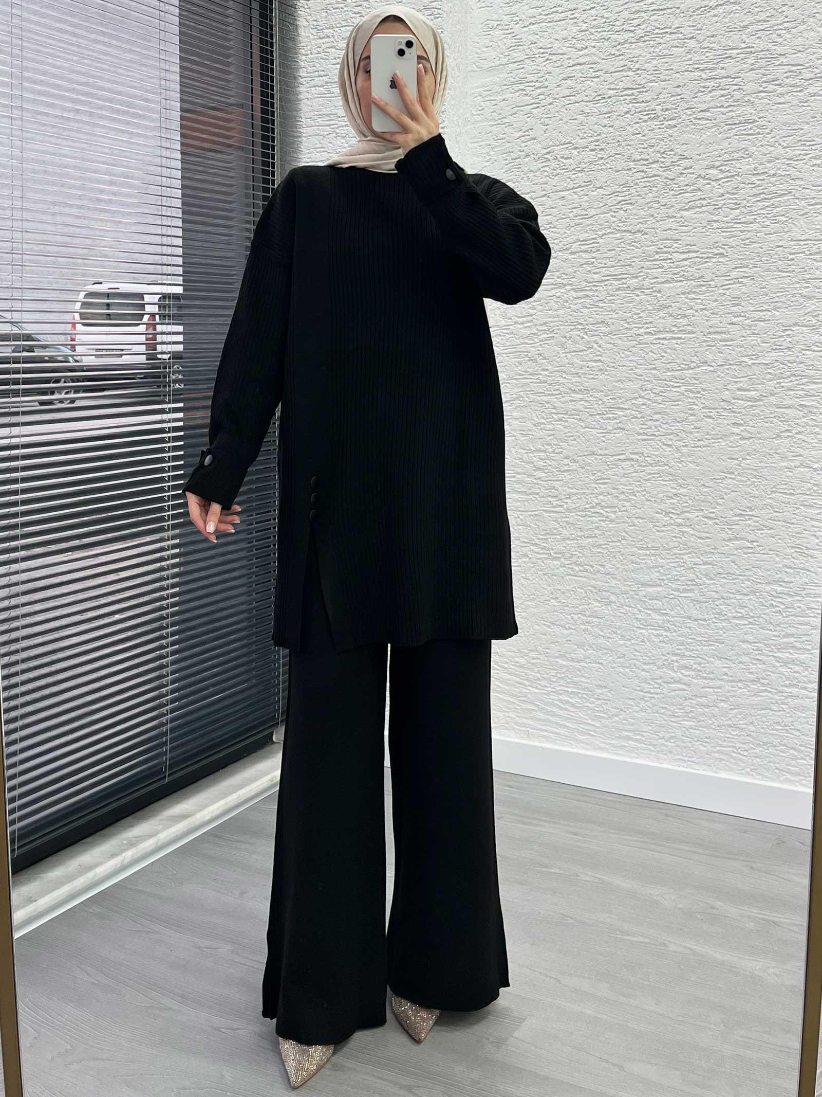 Siyah Düğme Detaylı Oversize Triko Takım